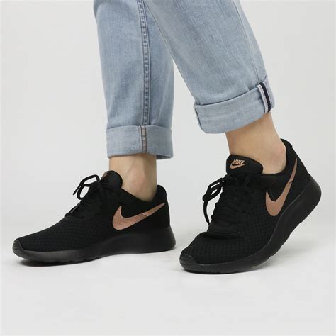 nike dames sneakers zwart sale|nike casual sneakers for women.